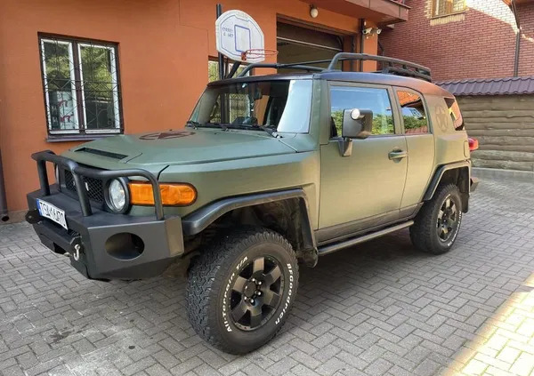 toyota fj Toyota FJ cena 64900 przebieg: 303000, rok produkcji 2007 z Rybnik